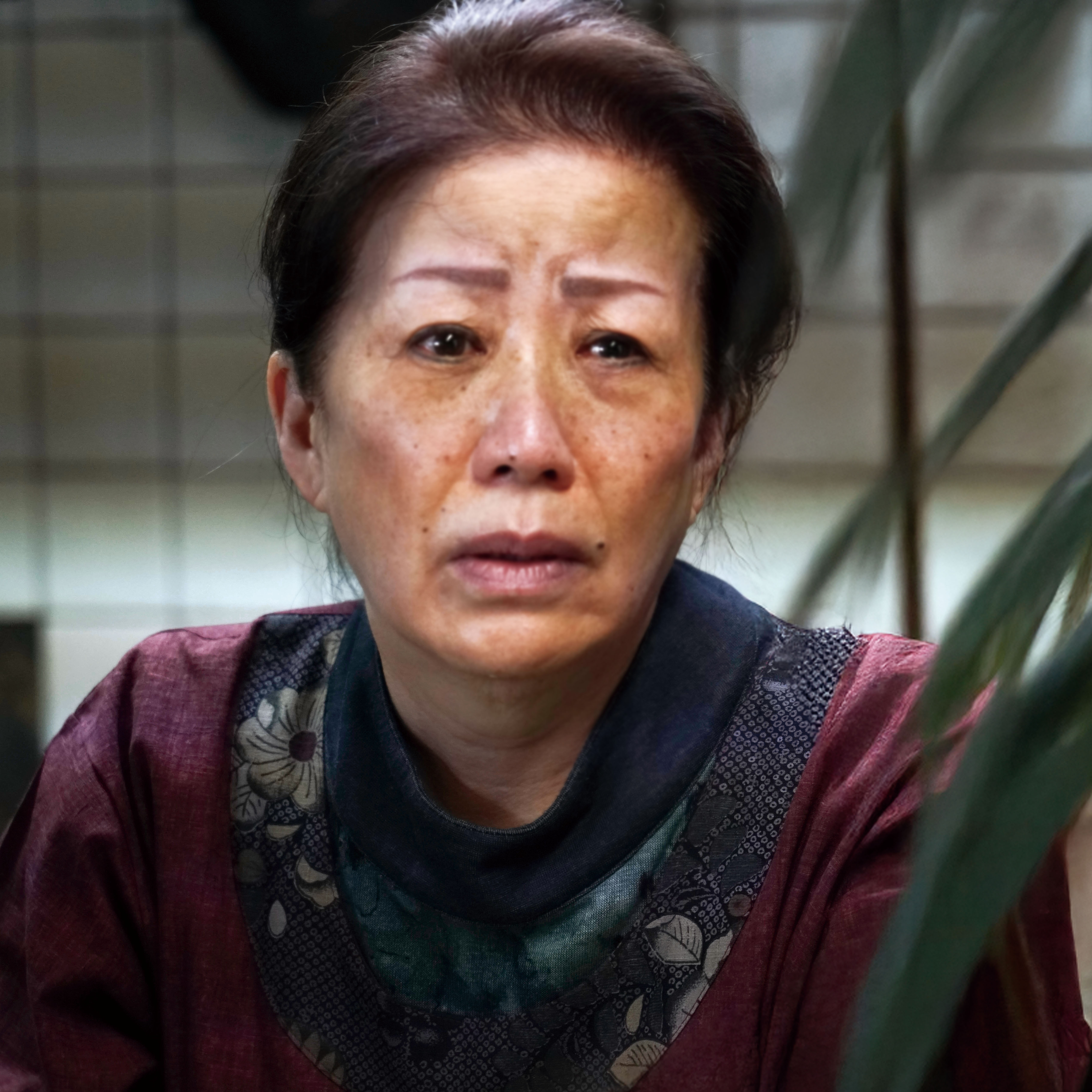 仁支川峰子